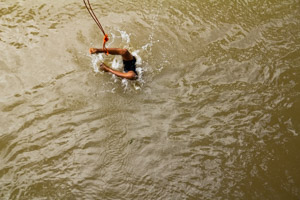 Rope swing